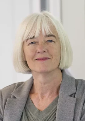 Jo Revill