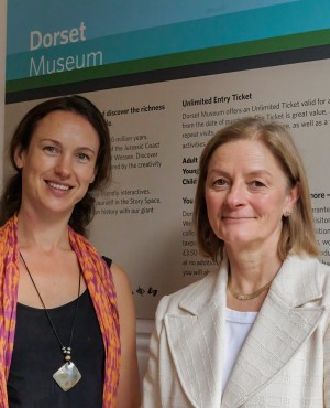 Anna Kent and Helen Thomas Anna Kent and Helen Thomas