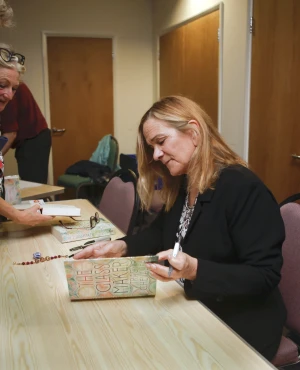 Tracy Chevalier signing